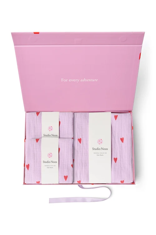 Swaddle Gift Set | Purple Hearts