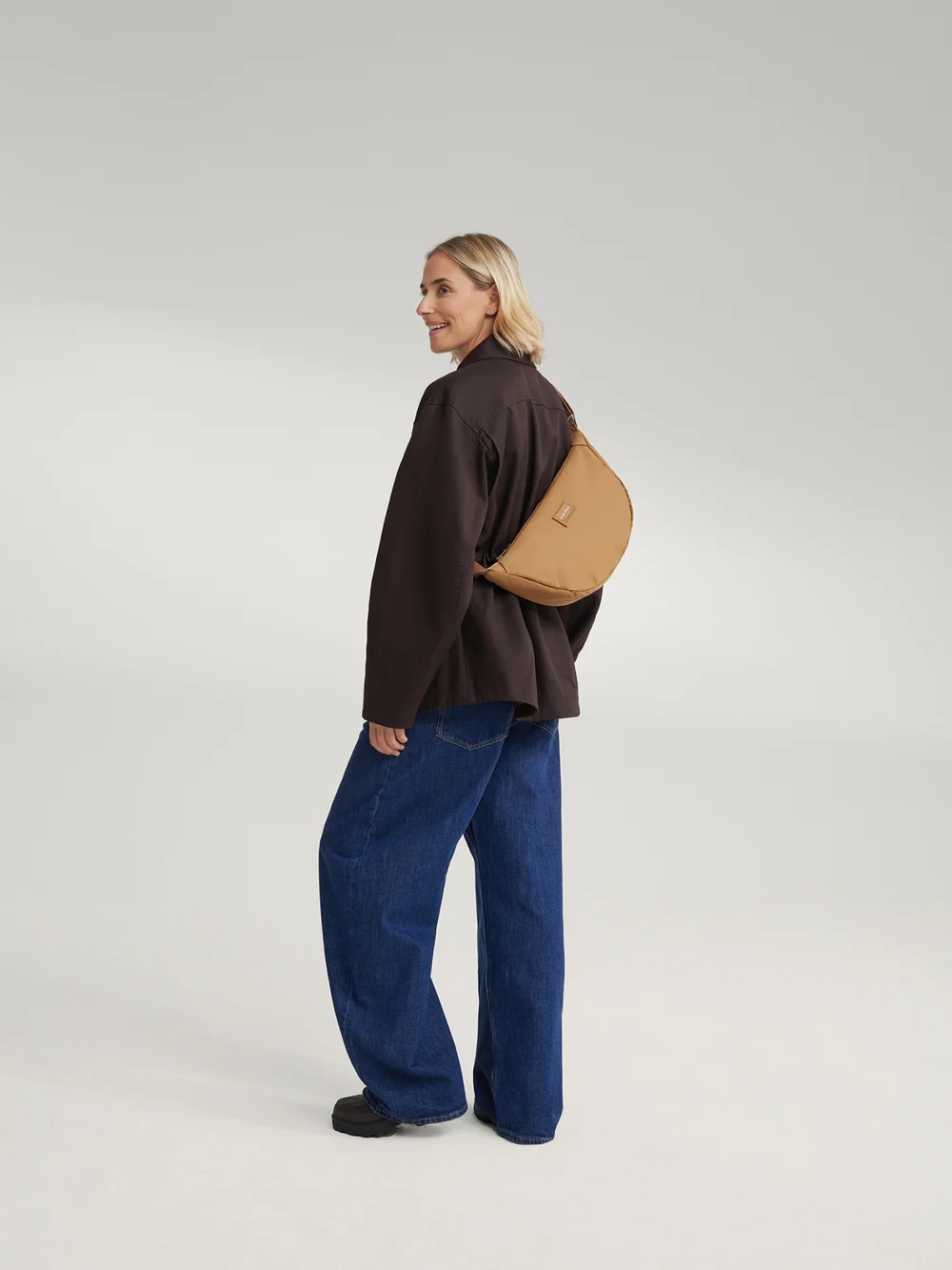 Technical Puffy Adult Fanny Pack | Brown