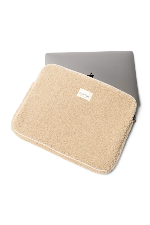 Teddy Laptop Sleeve 15 Inch | Ecru