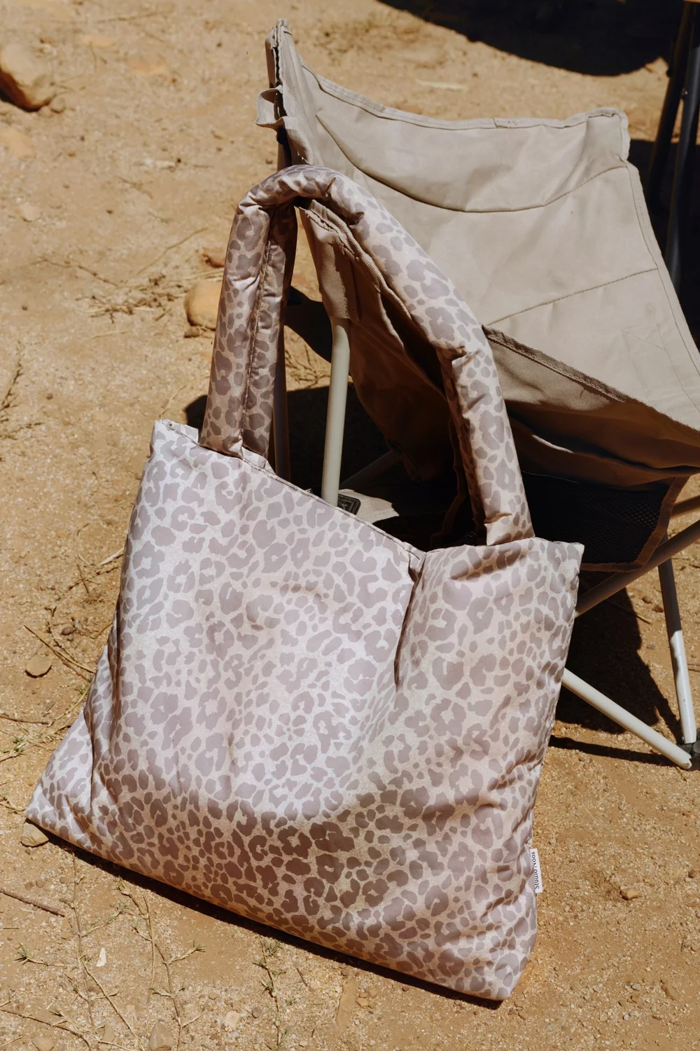 Puffy Mom Bag | Beige Leopard