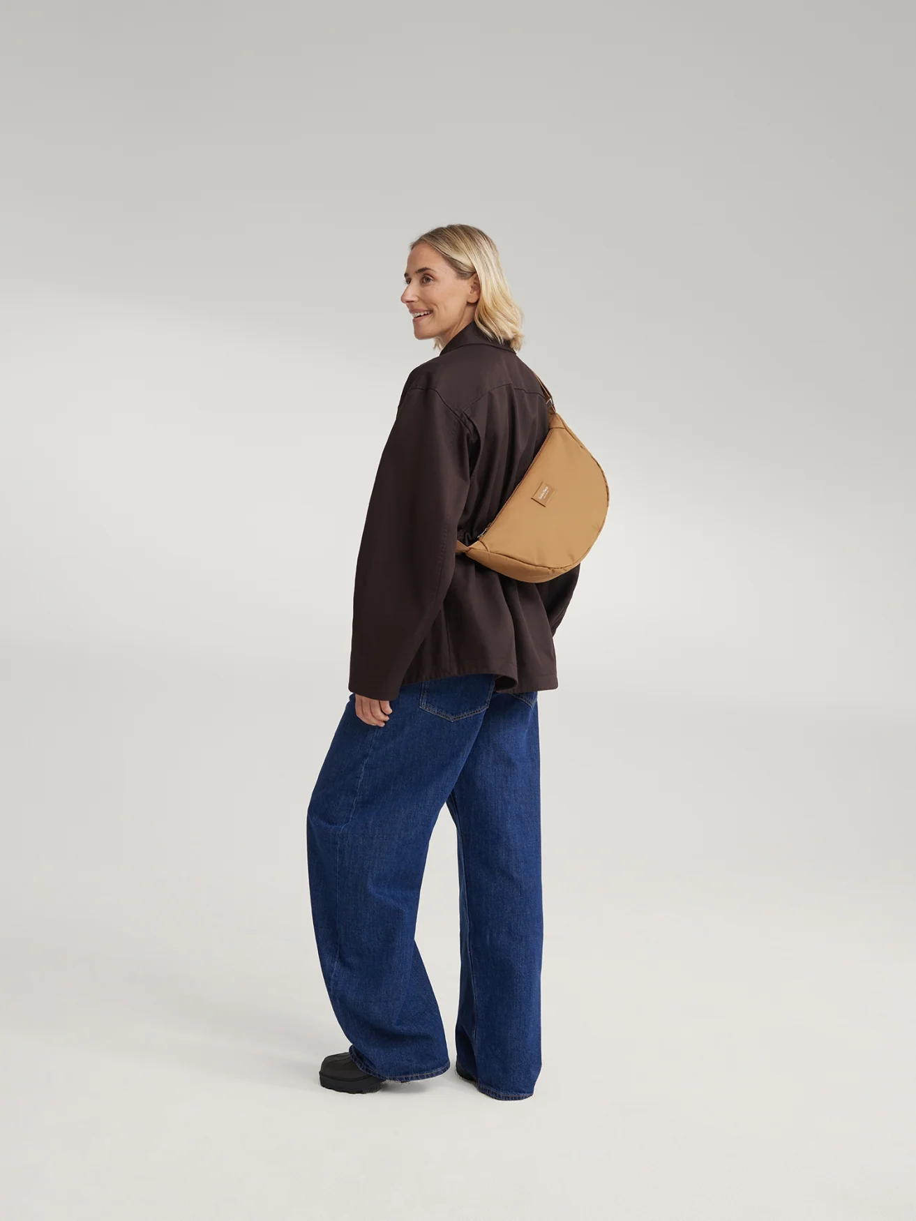 Technical Puffy Adult Fanny Pack | Brown