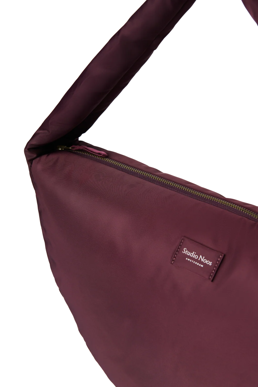 Technical Puffy Cross Body Bag | Burgundy