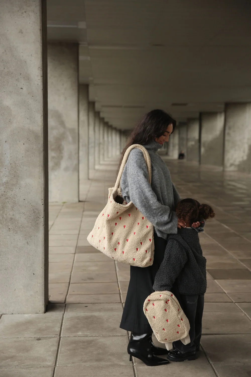 Teddy Mom Bag | Ecru Hearts