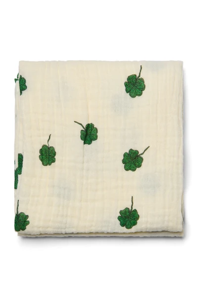 Swaddle Print Medium | White Clover