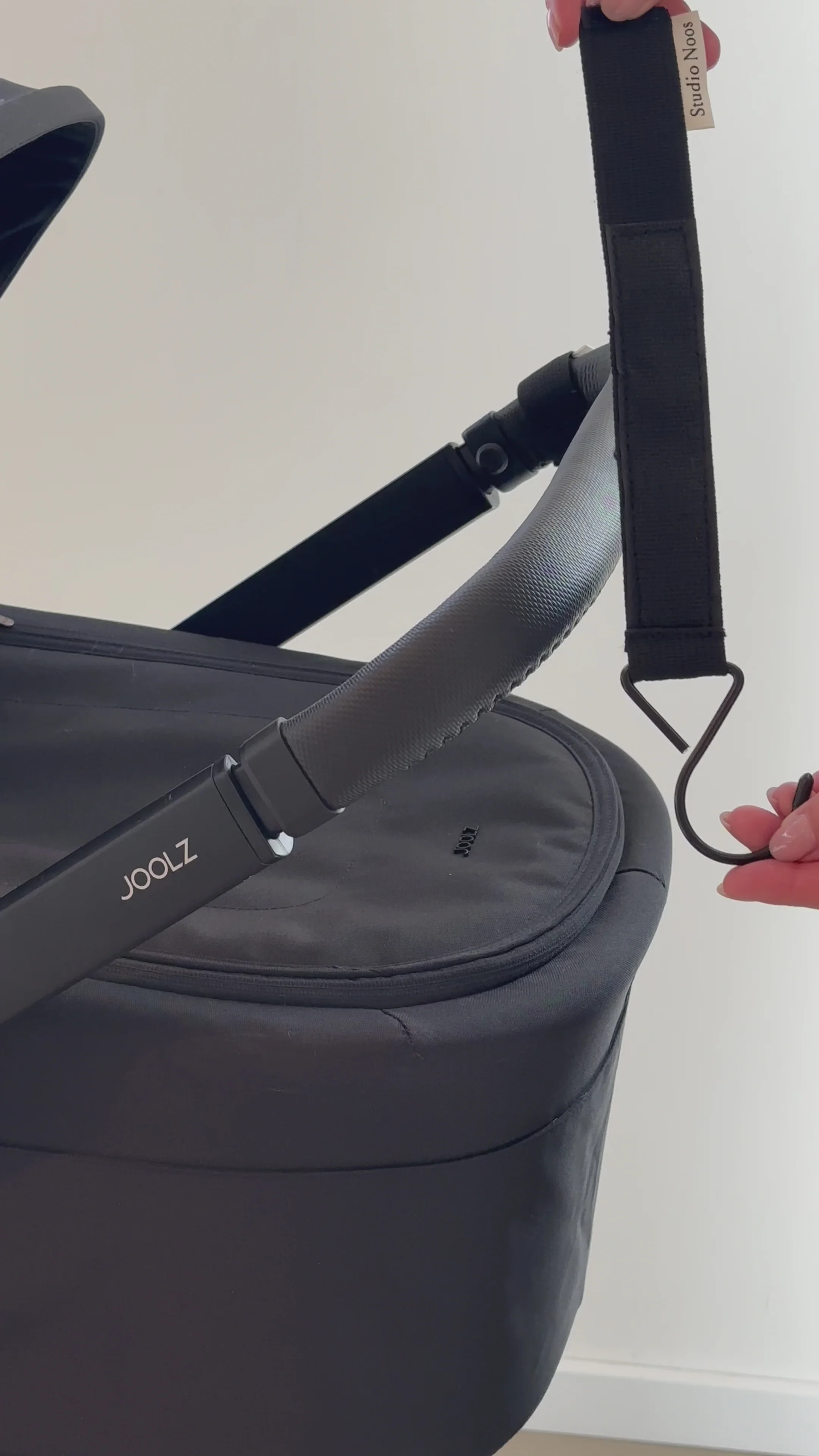 SN Stroller Strap Hooks | Black