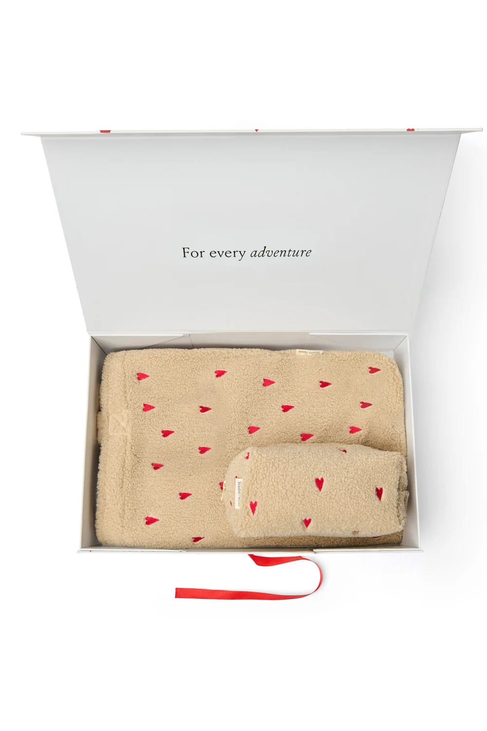 Classic Teddy Gift Set | Ecru Hearts