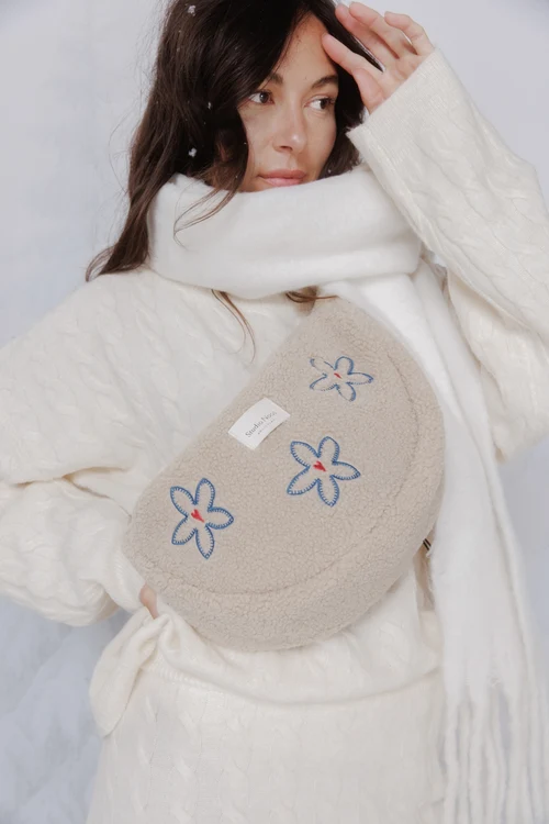 Teddy Adult Fanny Pack | Ecru Flower Heart
