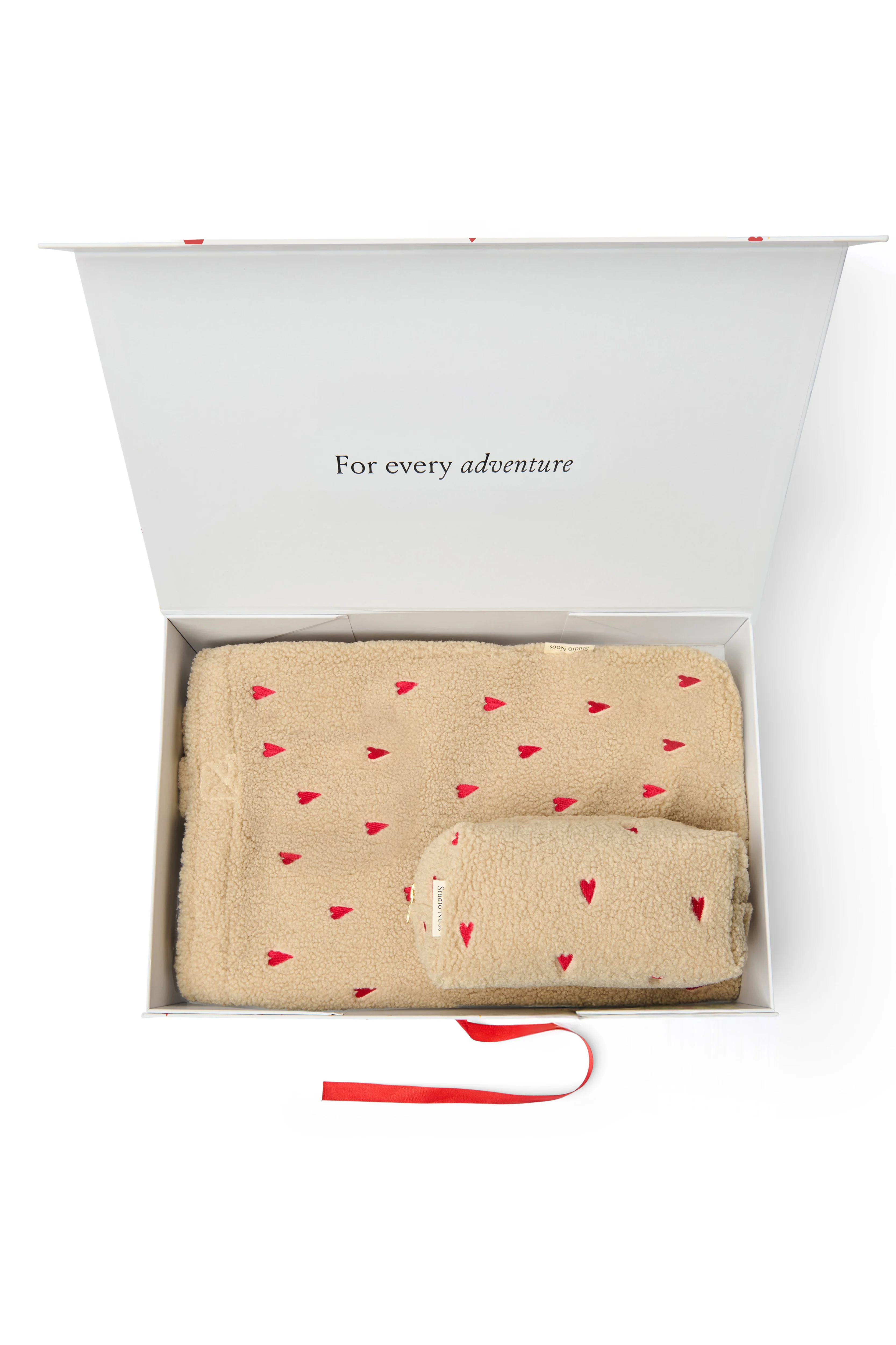 Classic Teddy Gift Set | Ecru Hearts